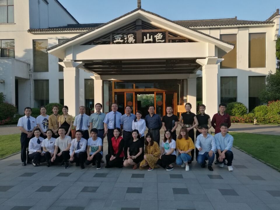 旅游企业5_21861.jpg