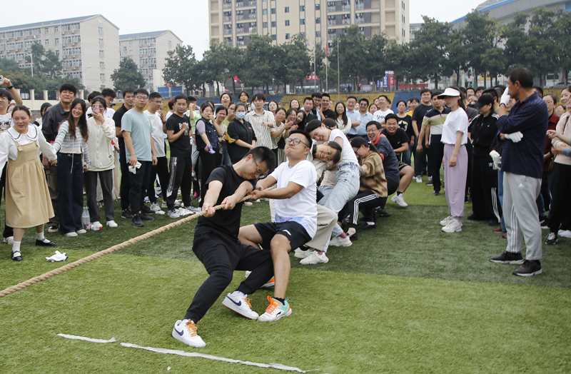 1698722154908702.jpg 拔河(经管)11.jpg